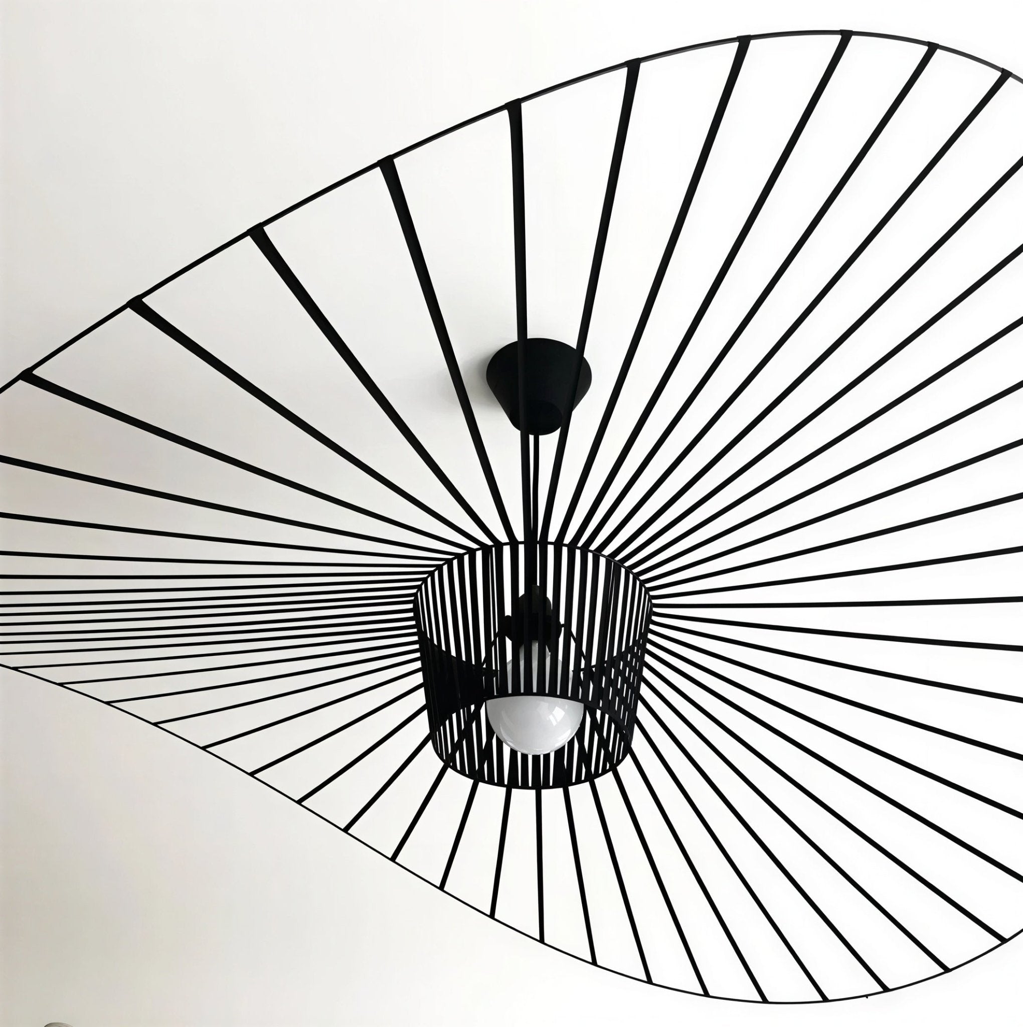 Suspension Luminaire Design Chapeau Paille Nordique