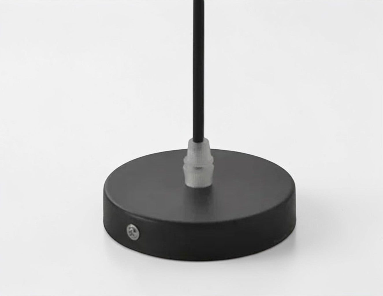 Luminaire Suspension Design Conique Moderne Métal