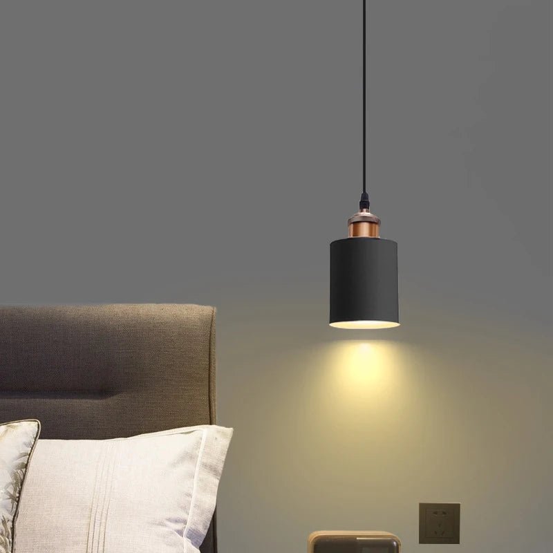 Suspension Luminaire Design Cylindre Béton & Douille Cuivre Brossé