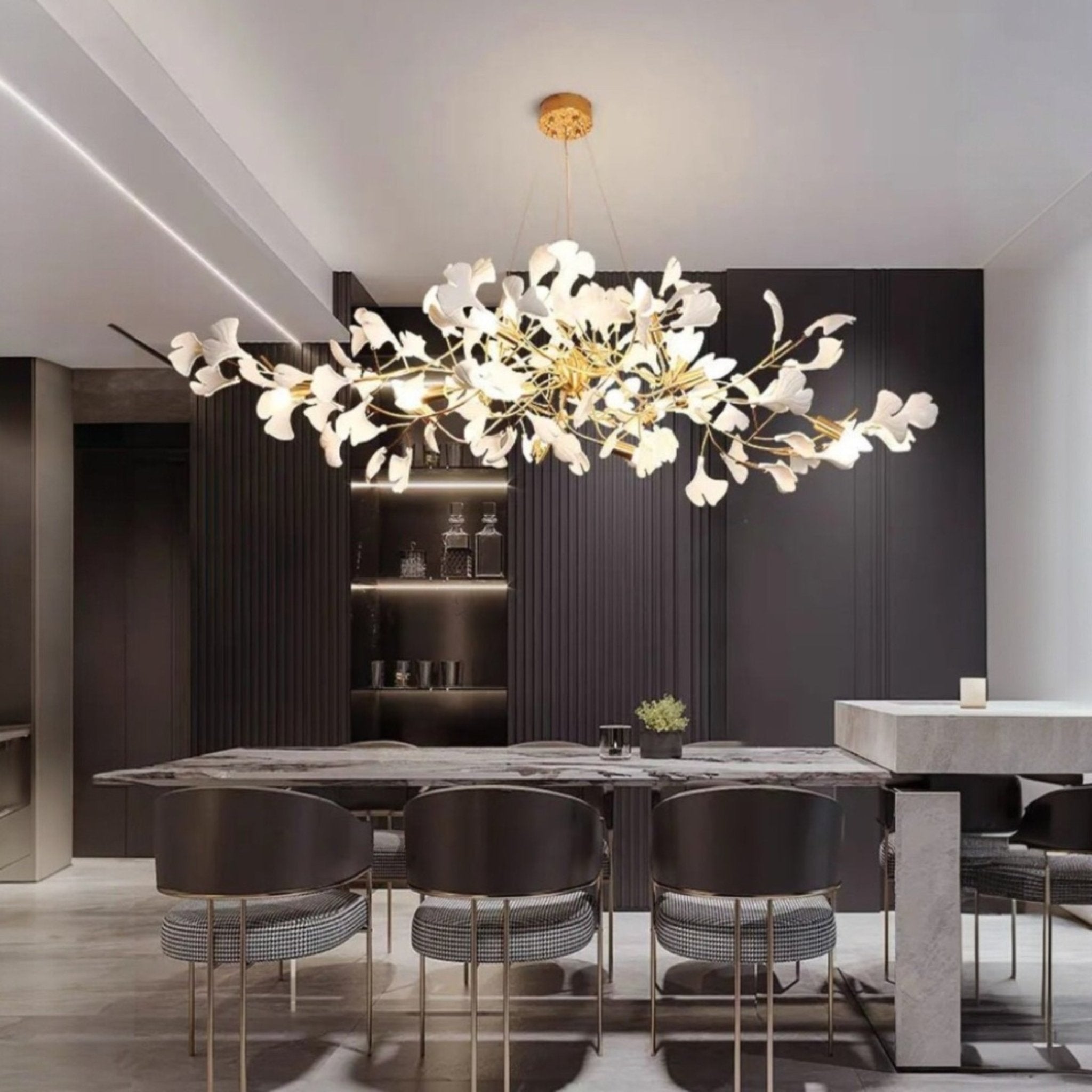 Suspension Luminaire Design Feuilles Ginkgo Céramique & Armature Dorée