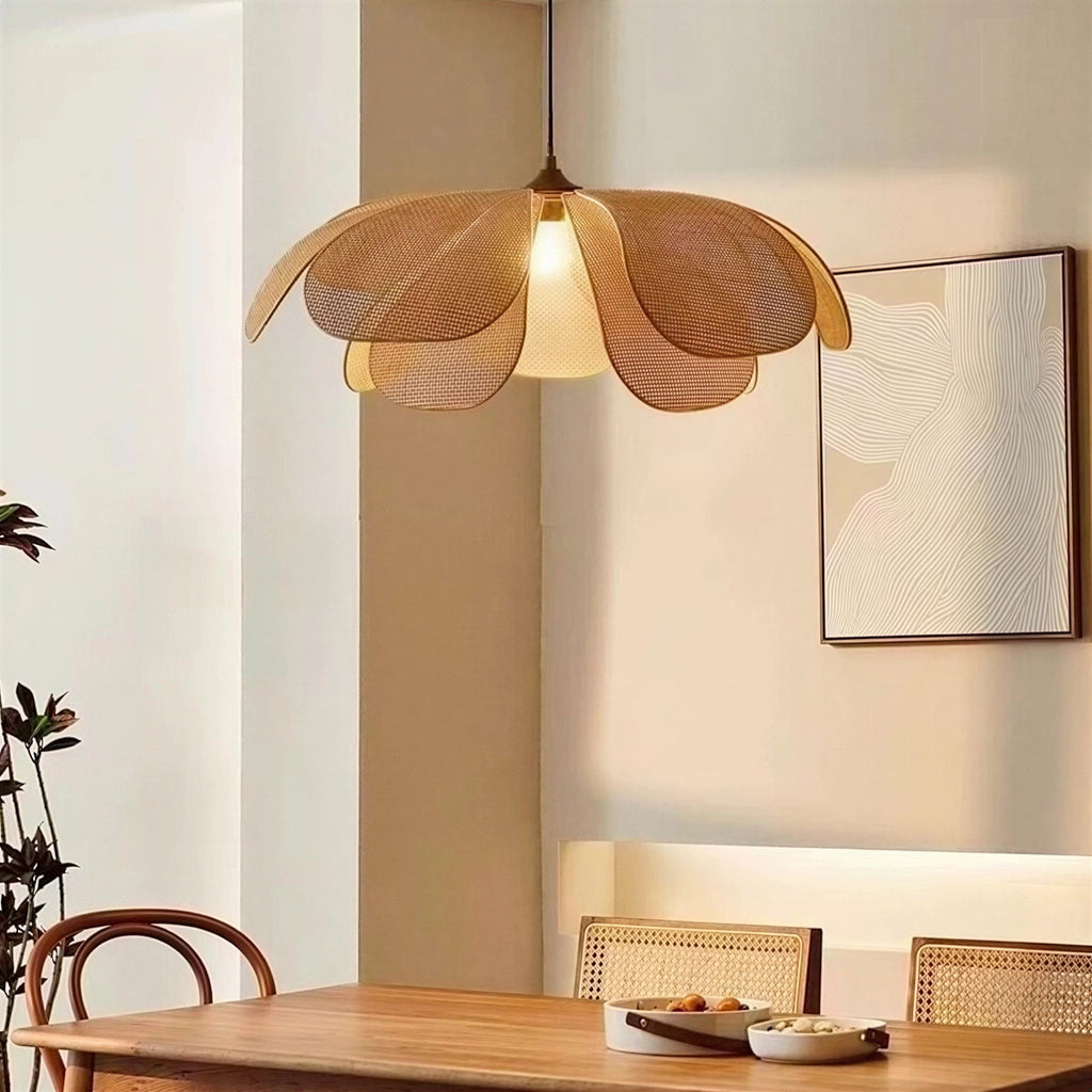 Suspension Luminaire Design Rotin Pétale Tressé