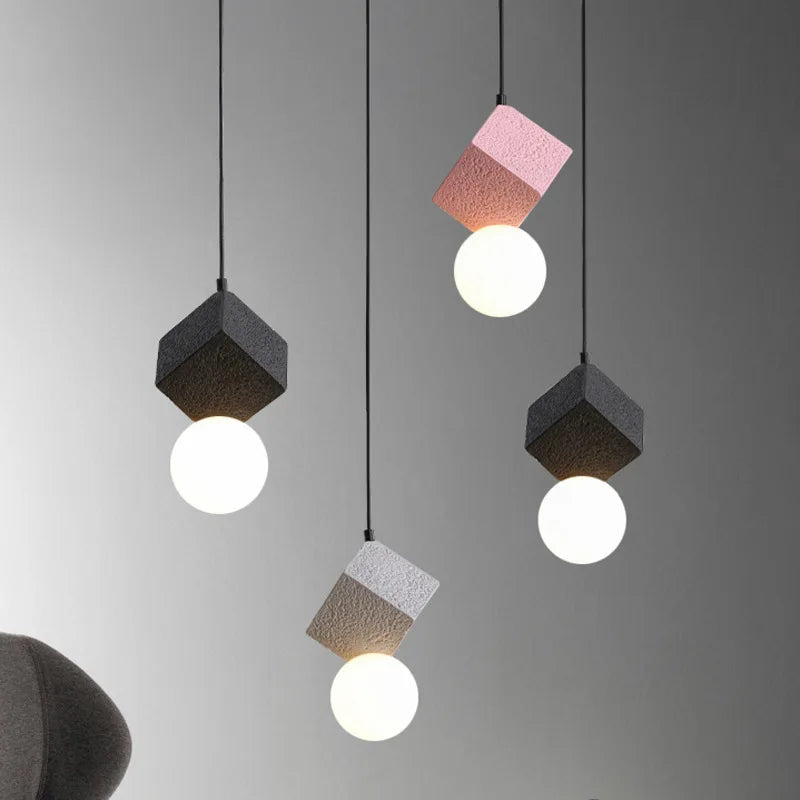 Suspension Luminaire Design Pierre Terrazzo & Globe Verre Laiteux