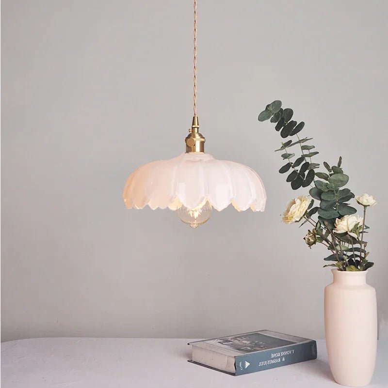 Luminaire Suspension Design Verre Fleur Lotus Vintage Laiton Doré — 2 Coloris