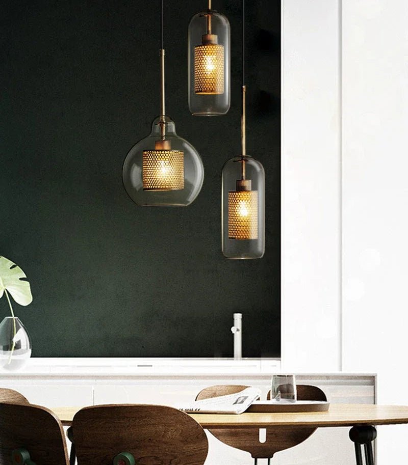 Luminaire Suspension Design Verre Fumé & Armature Dorée Nordique